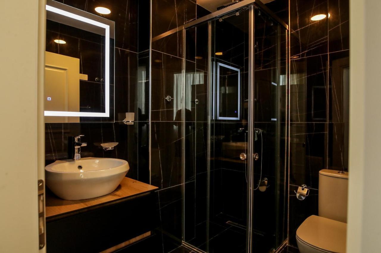 Rozafa Blu Hotel Shengjin Bagian luar foto