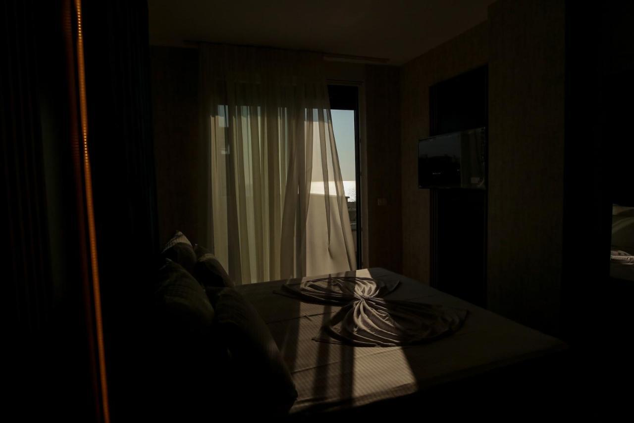 Rozafa Blu Hotel Shengjin Bagian luar foto