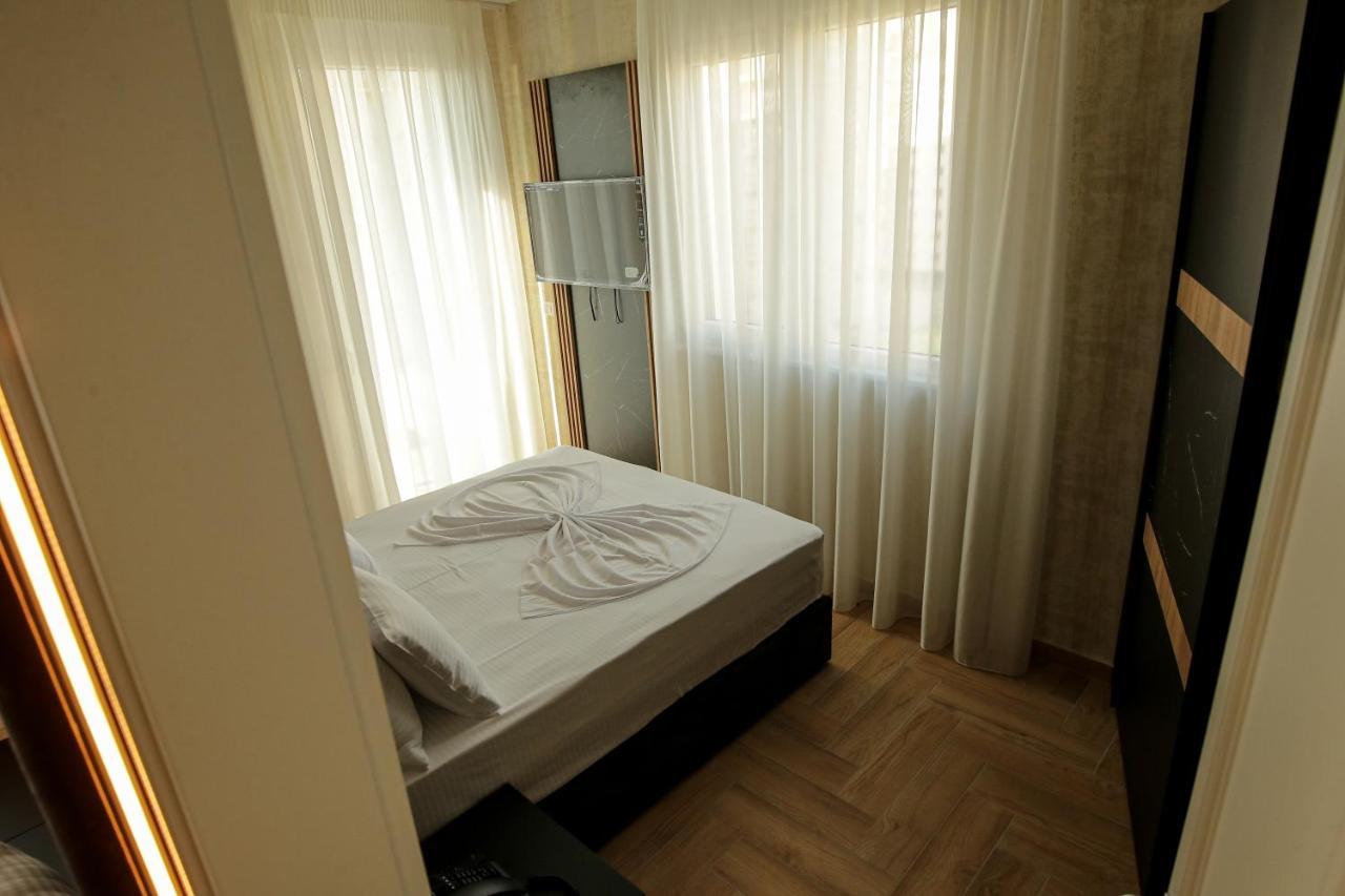 Rozafa Blu Hotel Shengjin Bagian luar foto